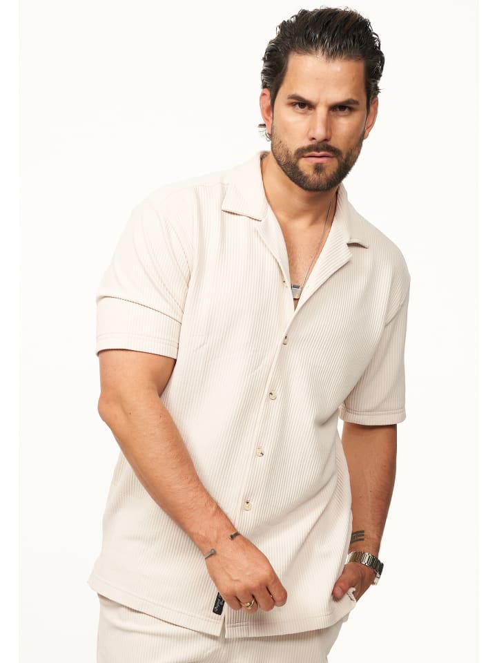 Рубашка CARISMA, бежевый
Рубашка CARISMA, бежевый