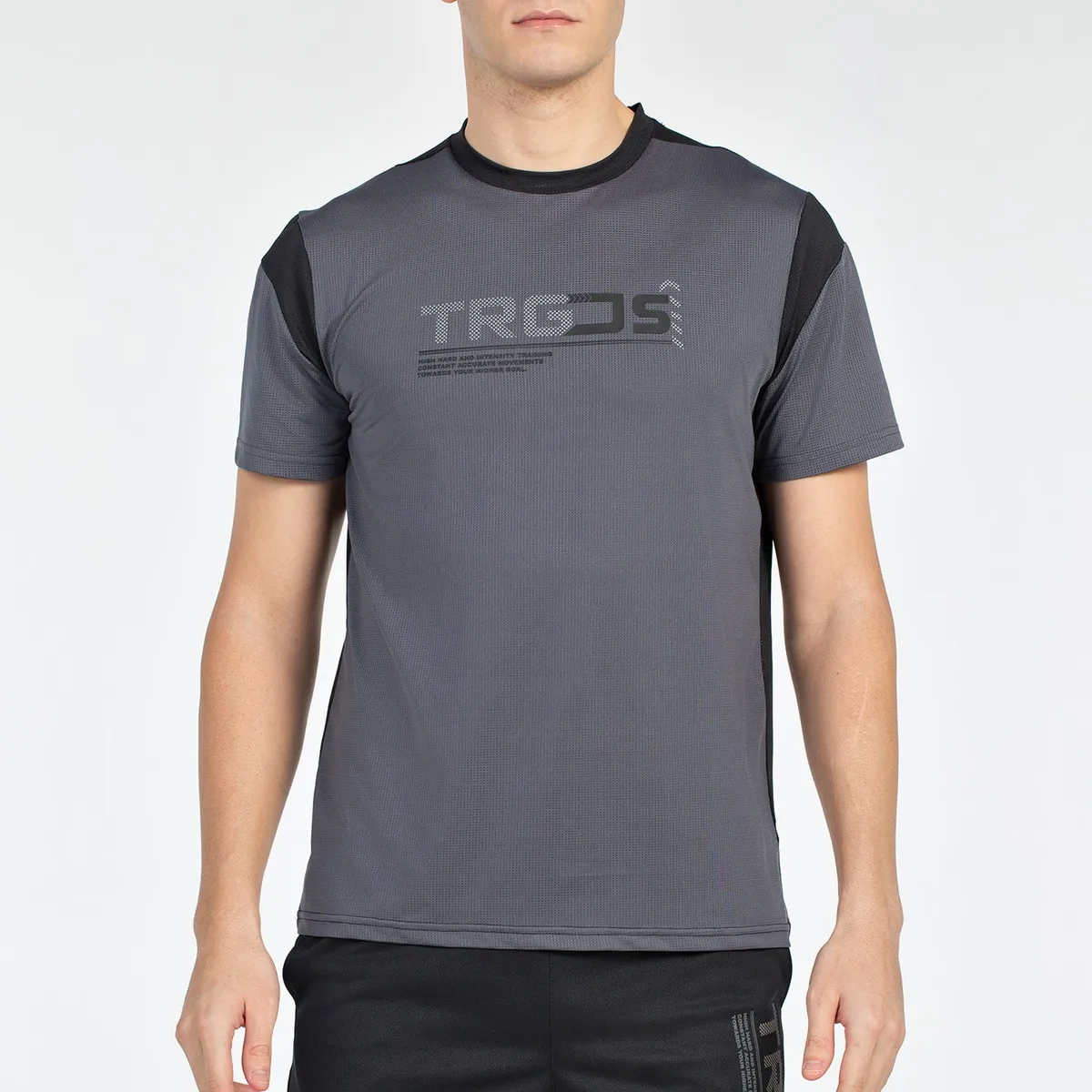 Мужская футболка Tureis John Smith, черный
Мужская футболка Tureis John Smith, черный