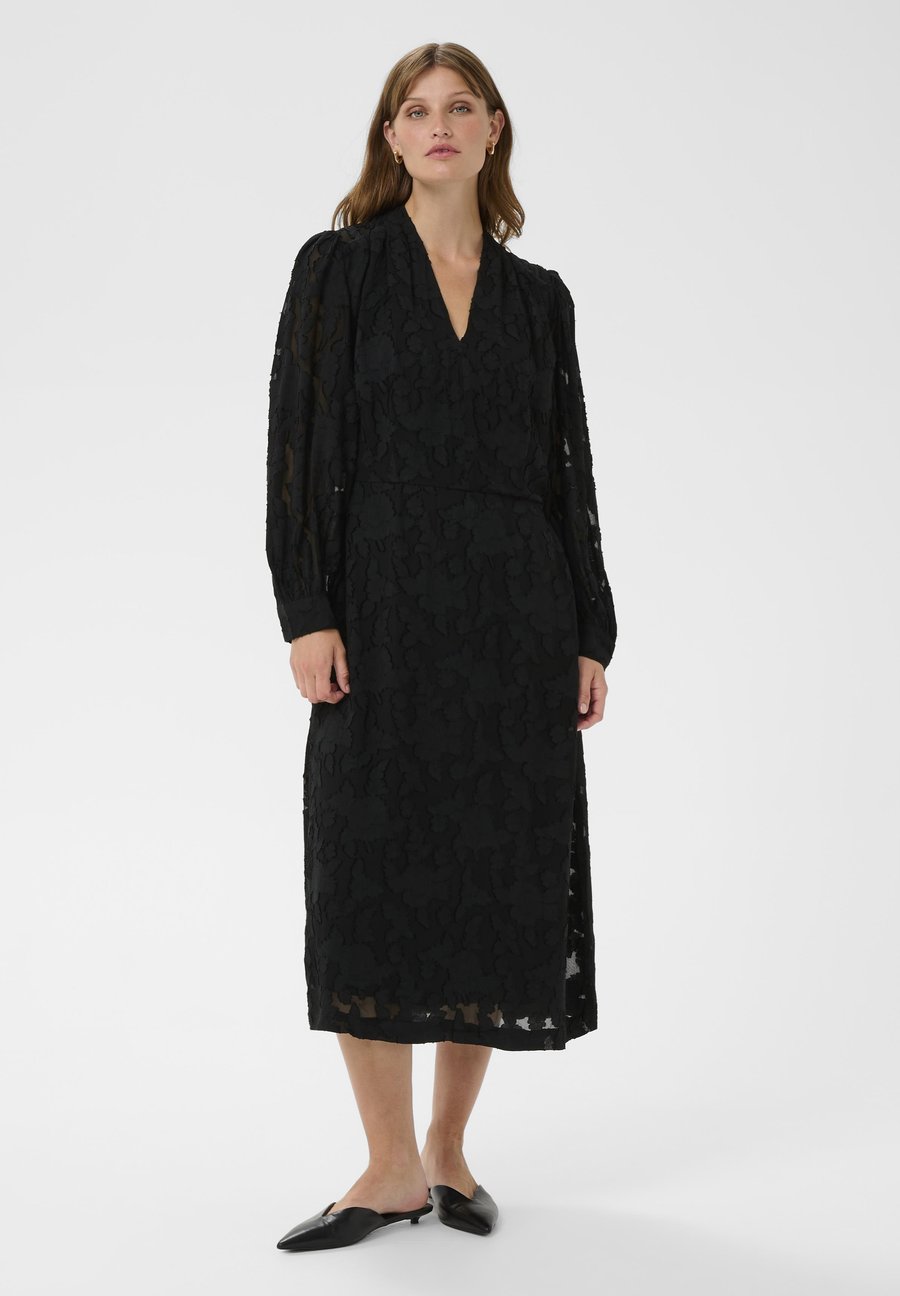 Платье Soaked in Luxury SLFELISIA DRESS LS, Black
Платье Soaked in Luxury SLFELISIA DRESS LS, Black