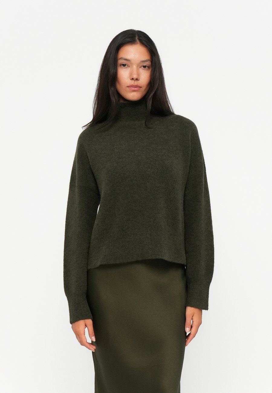 Джемпер Samsøe Samsøe NOLA, Deep Forest/Dark Green
Джемпер Samsøe Samsøe NOLA, Deep Forest/Dark Green