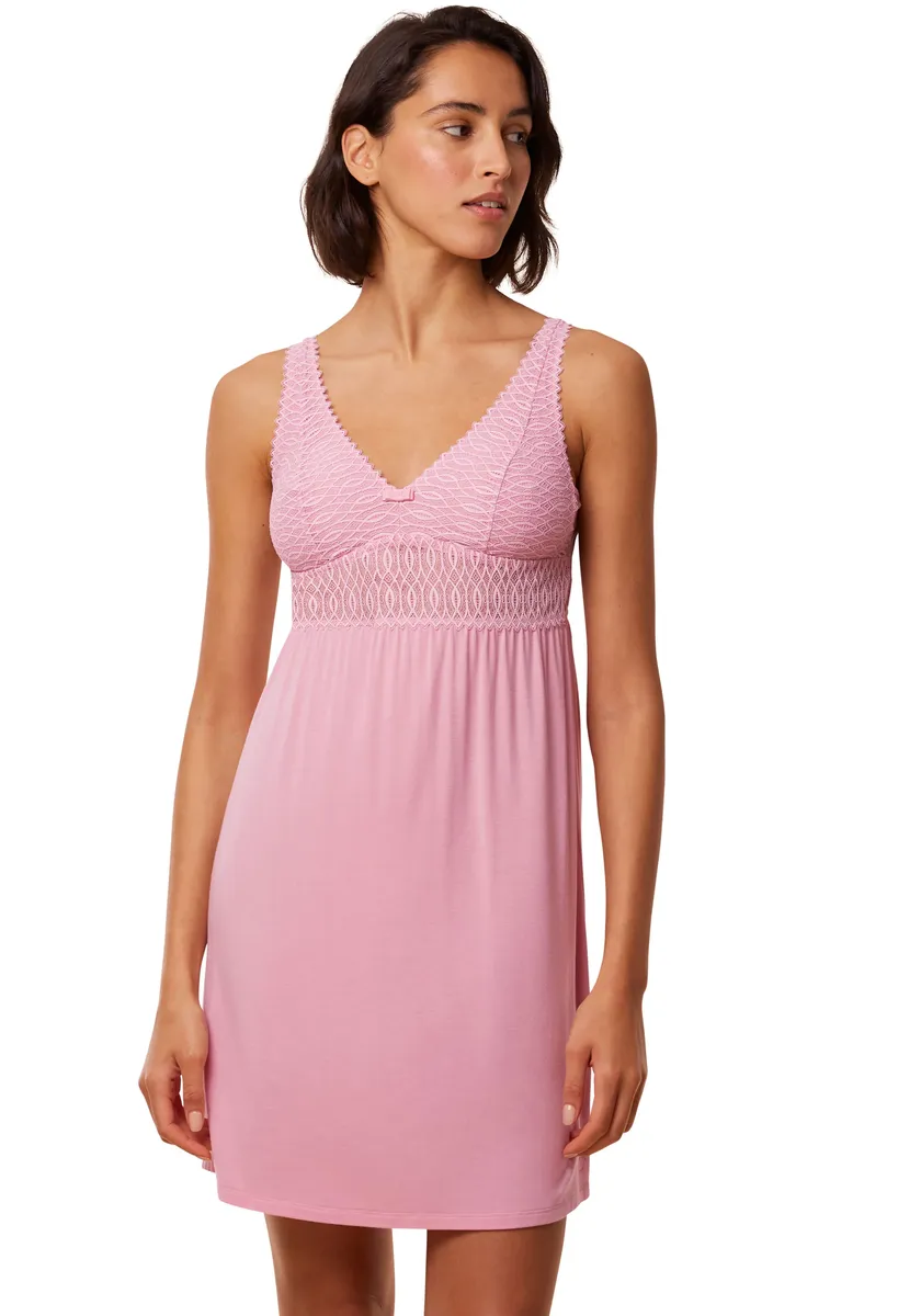 Ночная рубашка Triumph "Aura Spotlight NDK 03 X", розовый
Ночная рубашка Triumph "Aura Spotlight NDK 03 X", розовый