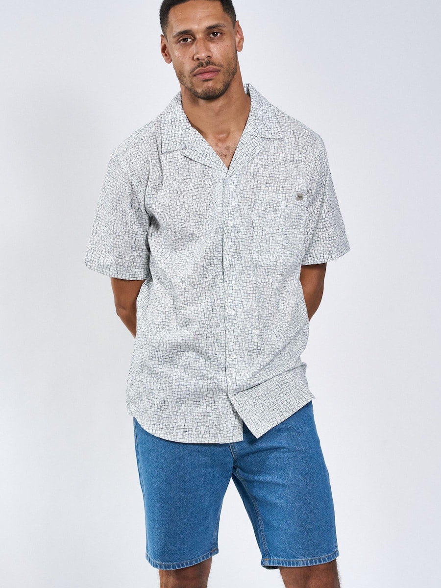 Рубашка на пуговицах классического кроя Legends Sean, белый
Рубашка на пуговицах классического кроя Legends Sean, белый