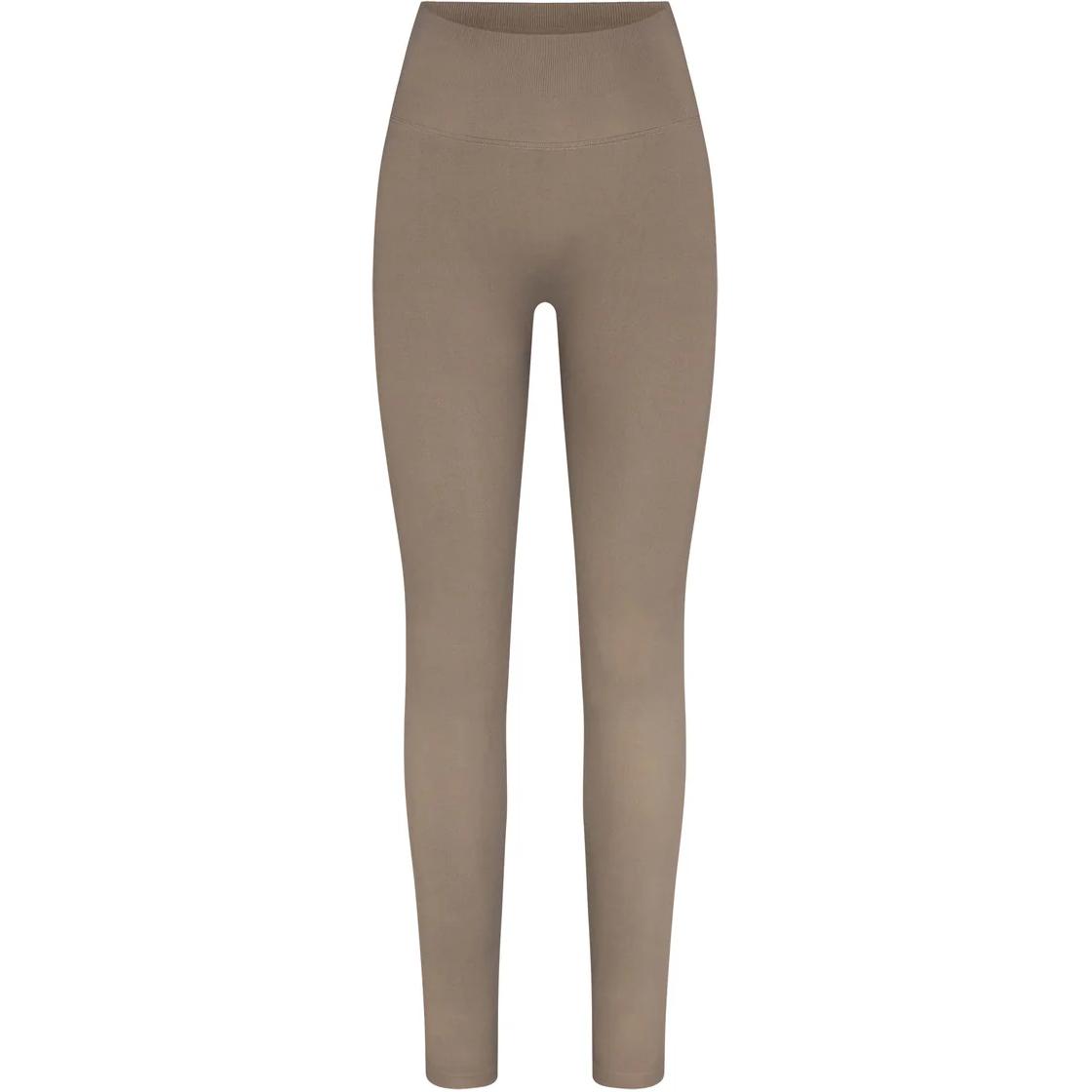 CONTOUR NYLON LEGGING Леггинсы женские TRUFFLE/Truffle Skims, коричневый
CONTOUR NYLON LEGGING Леггинсы женские TRUFFLE/Truffle Skims, коричневый