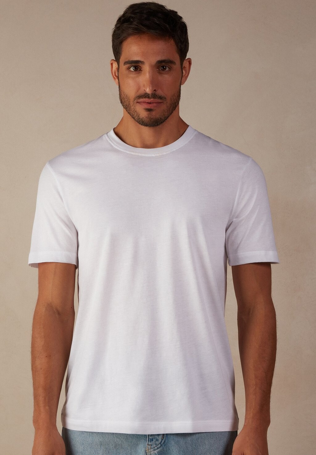 Футболка базовая REGULAR FIT AUS EXTRAFEINER Intimissimi, цвет weiß white
Футболка базовая REGULAR FIT AUS EXTRAFEINER Intimissimi, цвет weiß white