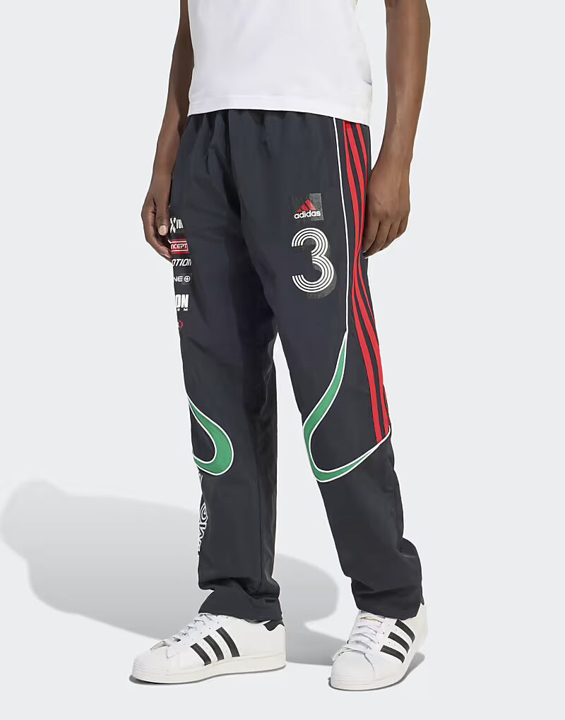 Спортивные брюки Teamgeist Adidas Originals, черный/зеленый
Спортивные брюки Teamgeist Adidas Originals, черный/зеленый