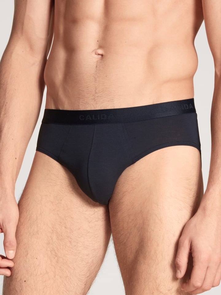 Трусы Calida Slip, 3er-Pack, цвет dark sapphire
Трусы Calida Slip, 3er-Pack, цвет dark sapphire