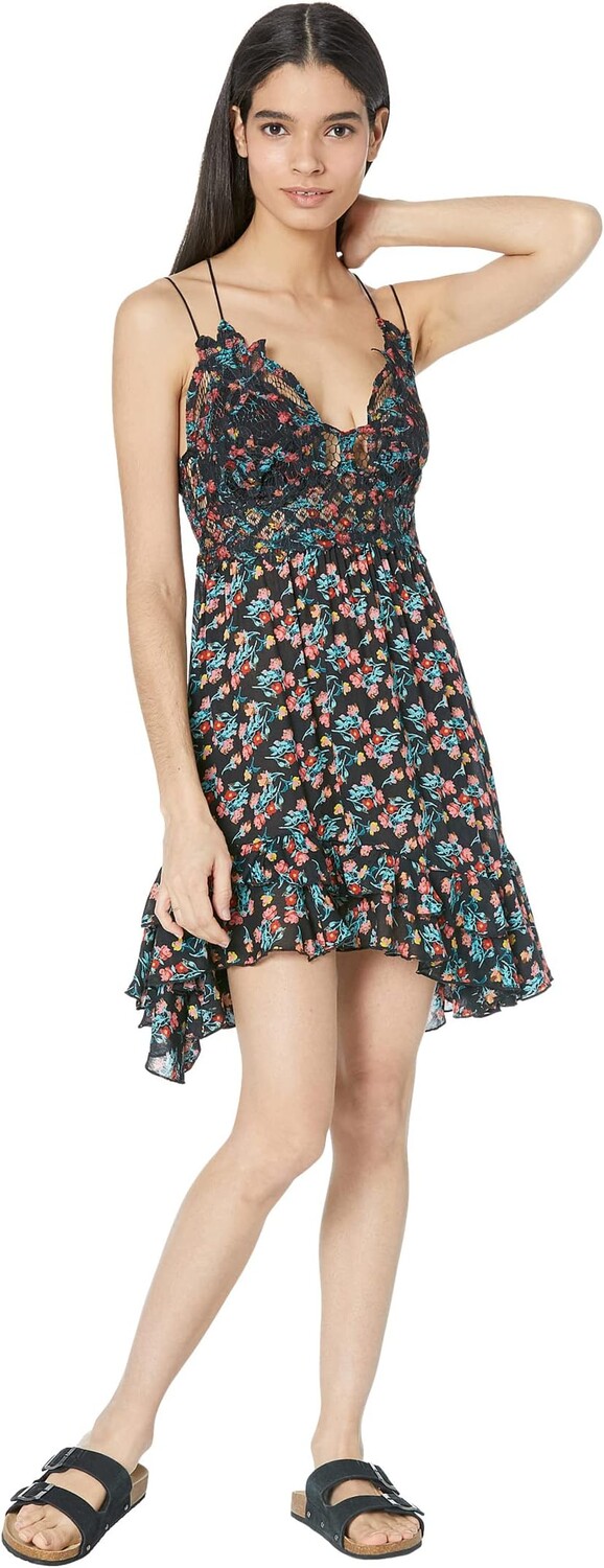 Платье Free People Adella Printed Mini Slip, цвет Black Combo
Платье Free People Adella Printed Mini Slip, цвет Black Combo