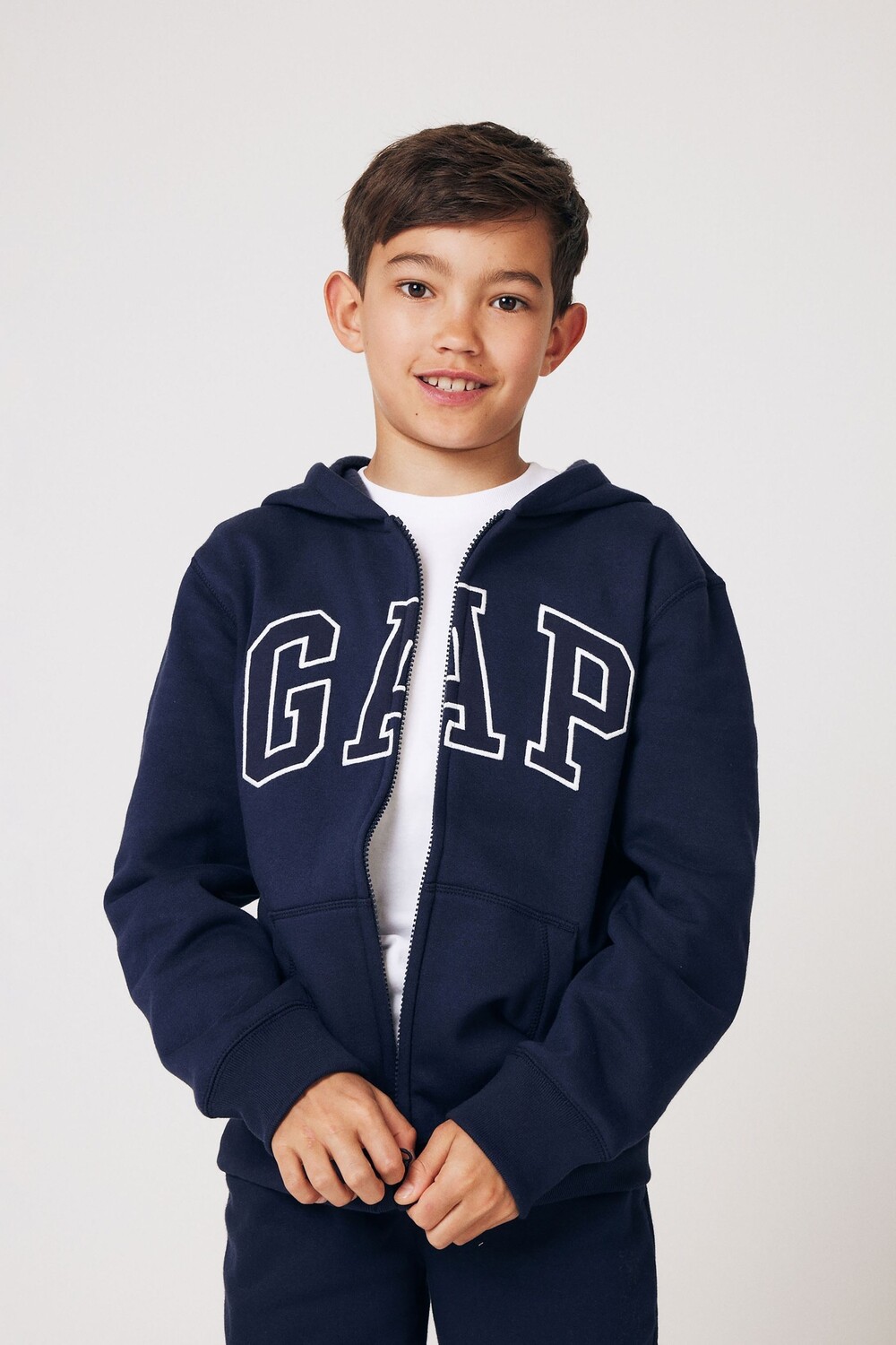 Толстовка с капюшоном и логотипом на молнии (4 13 лет) Gap, синий
Толстовка с капюшоном и логотипом на молнии (4 13 лет) Gap, синий