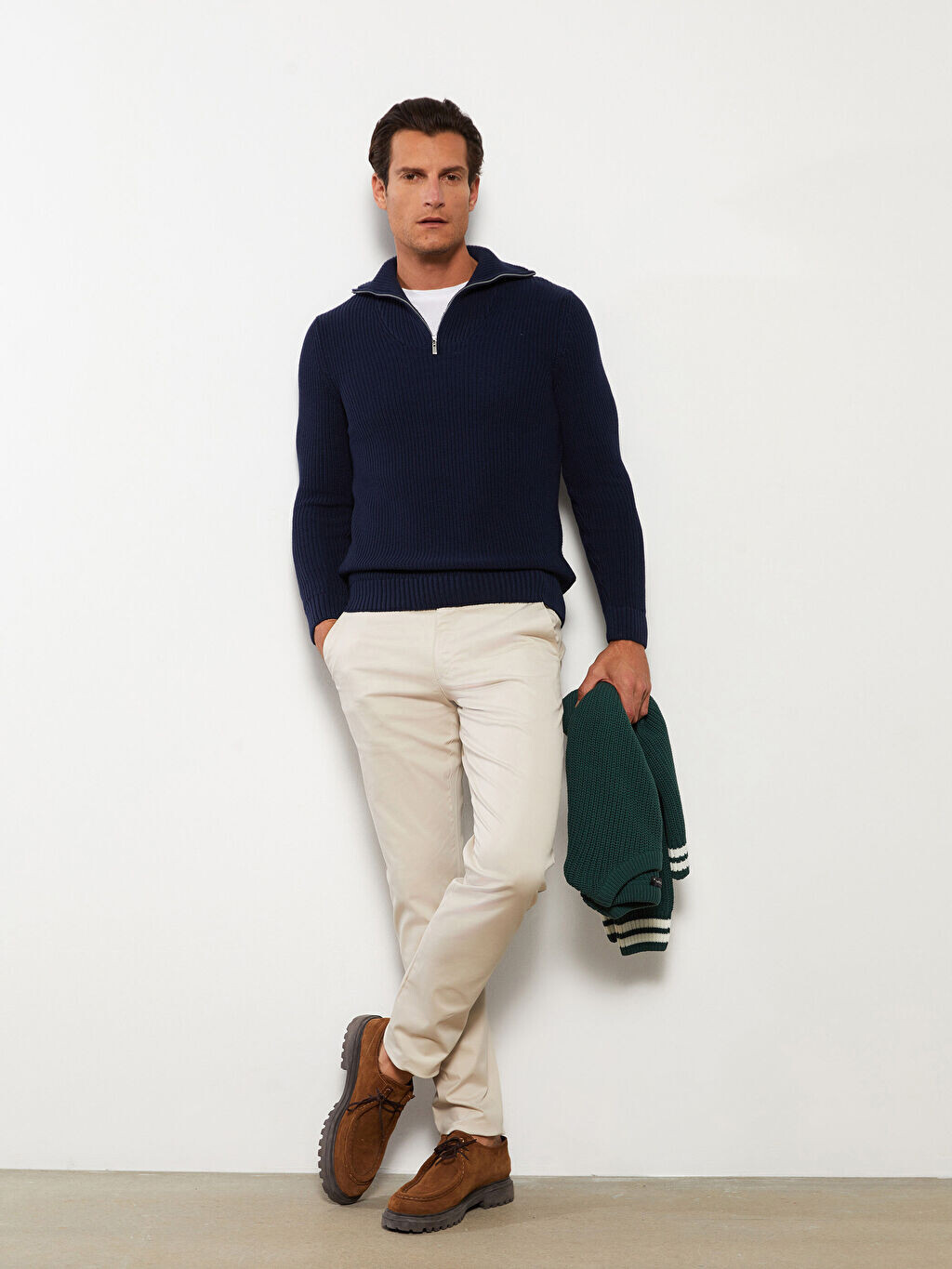 Мужские брюки чинос Slim Fit из габардина LCWAIKIKI Classic, Серый, Мужские брюки чинос Slim Fit из габардина LCWAIKIKI Classic
Мужские брюки чинос Slim Fit из габардина LCWAIKIKI Classic, Серый, Мужские брюки чинос Slim Fit из габардина LCWAIKIKI Classic