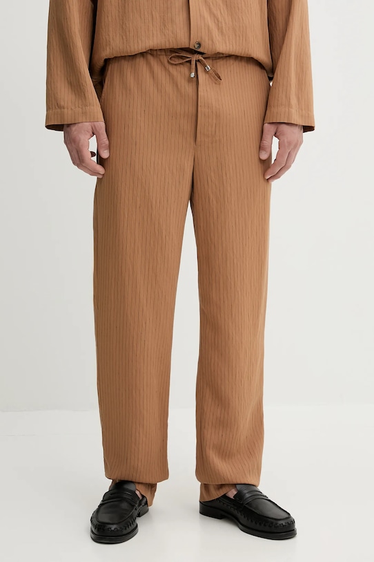 Брюки DEMIS Nanushka, коричневый 
Брюки DEMIS Nanushka, коричневый