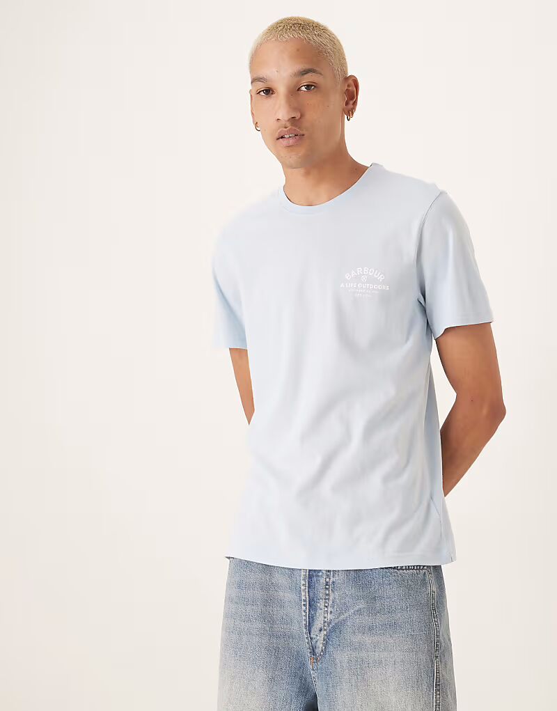 Футболка Barbour Cranmer с изображением неба в океане
Футболка Barbour Cranmer с изображением неба в океане