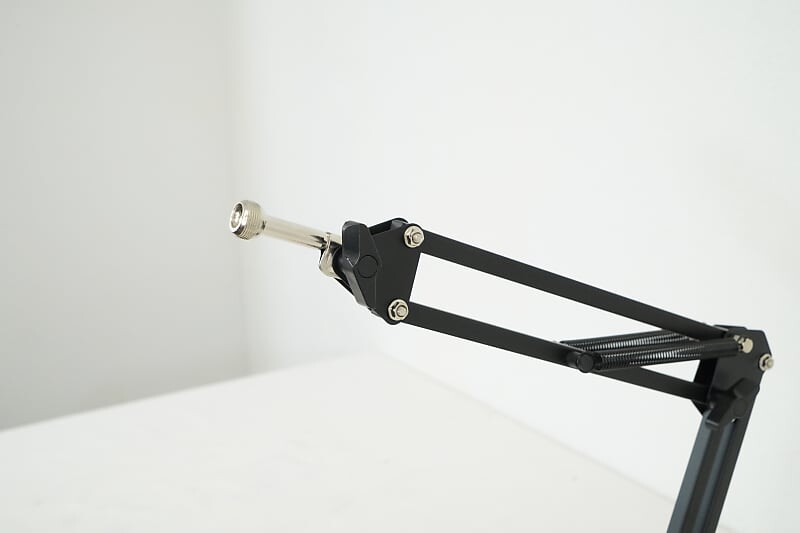 Двойной настольный кронштейн Rockville iSTAND 85 + подставка для микрофона/iPhone/iPad на гибком штативе
Двойной настольный кронштейн Rockville iSTAND 85 + подставка для микрофона/iPhone/iPad на гибком штативе