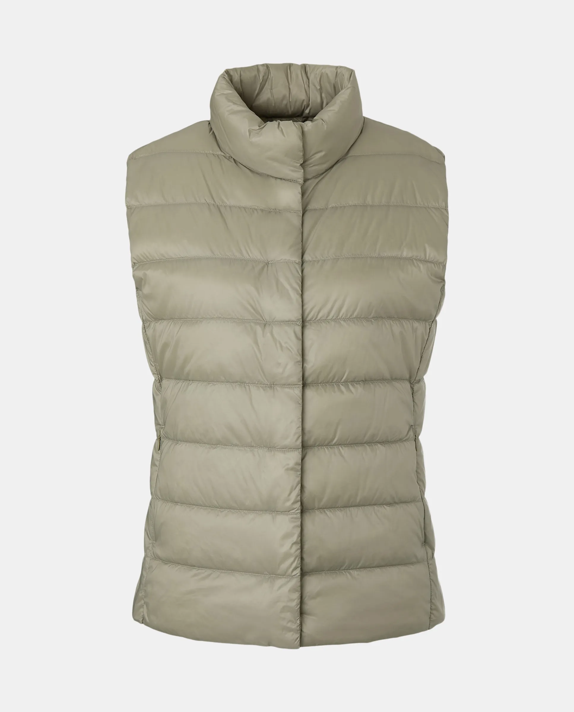 Женский гладкий нейлоновый жилет Woman El Corte Inglés, пастельно-бирюзовый
Женский гладкий нейлоновый жилет Woman El Corte Inglés, пастельно-бирюзовый