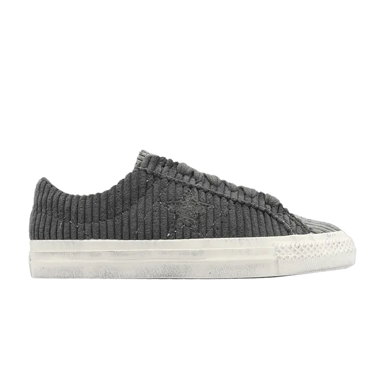 Кроссовки One Star Pro 'Dark Grey Distressed'', серый
Кроссовки One Star Pro 'Dark Grey Distressed'', серый