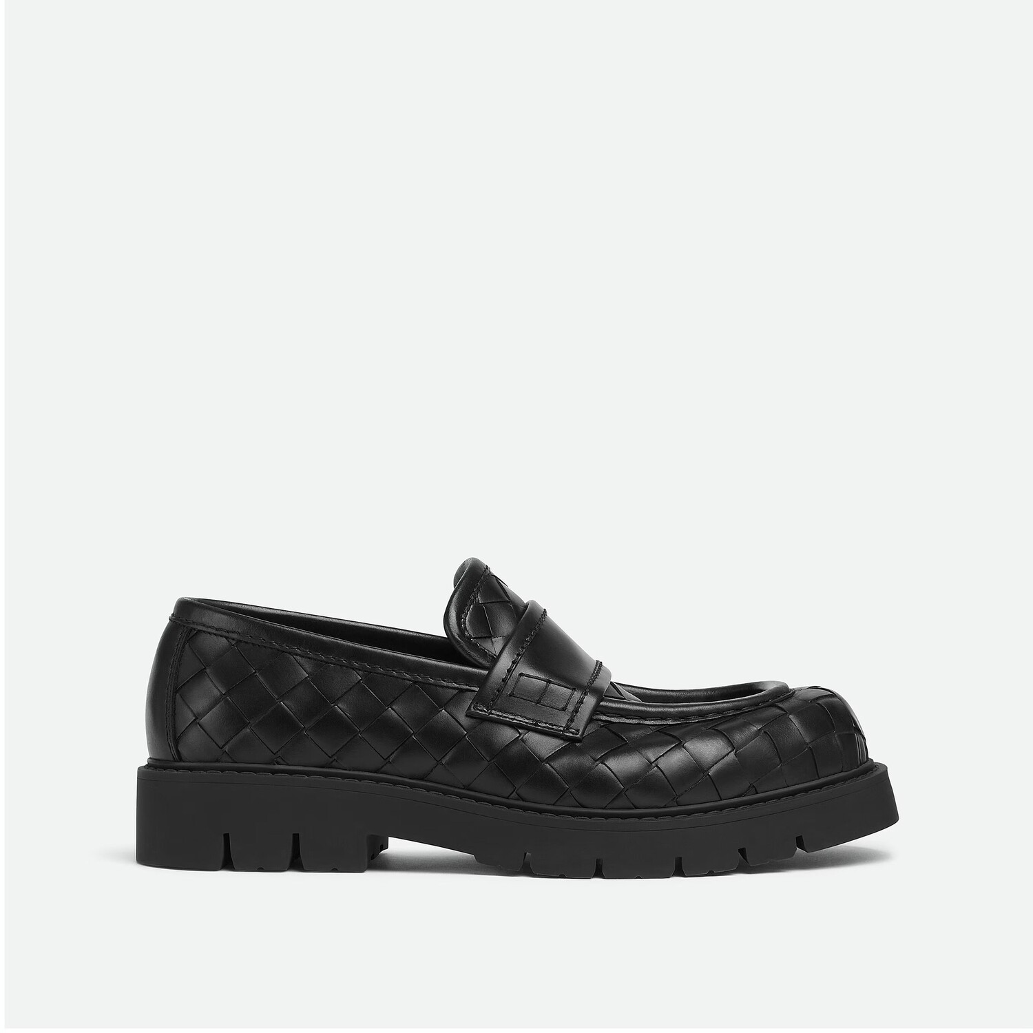 Лоферы Bottega Veneta Haddock, черный
Лоферы Bottega Veneta Haddock, черный