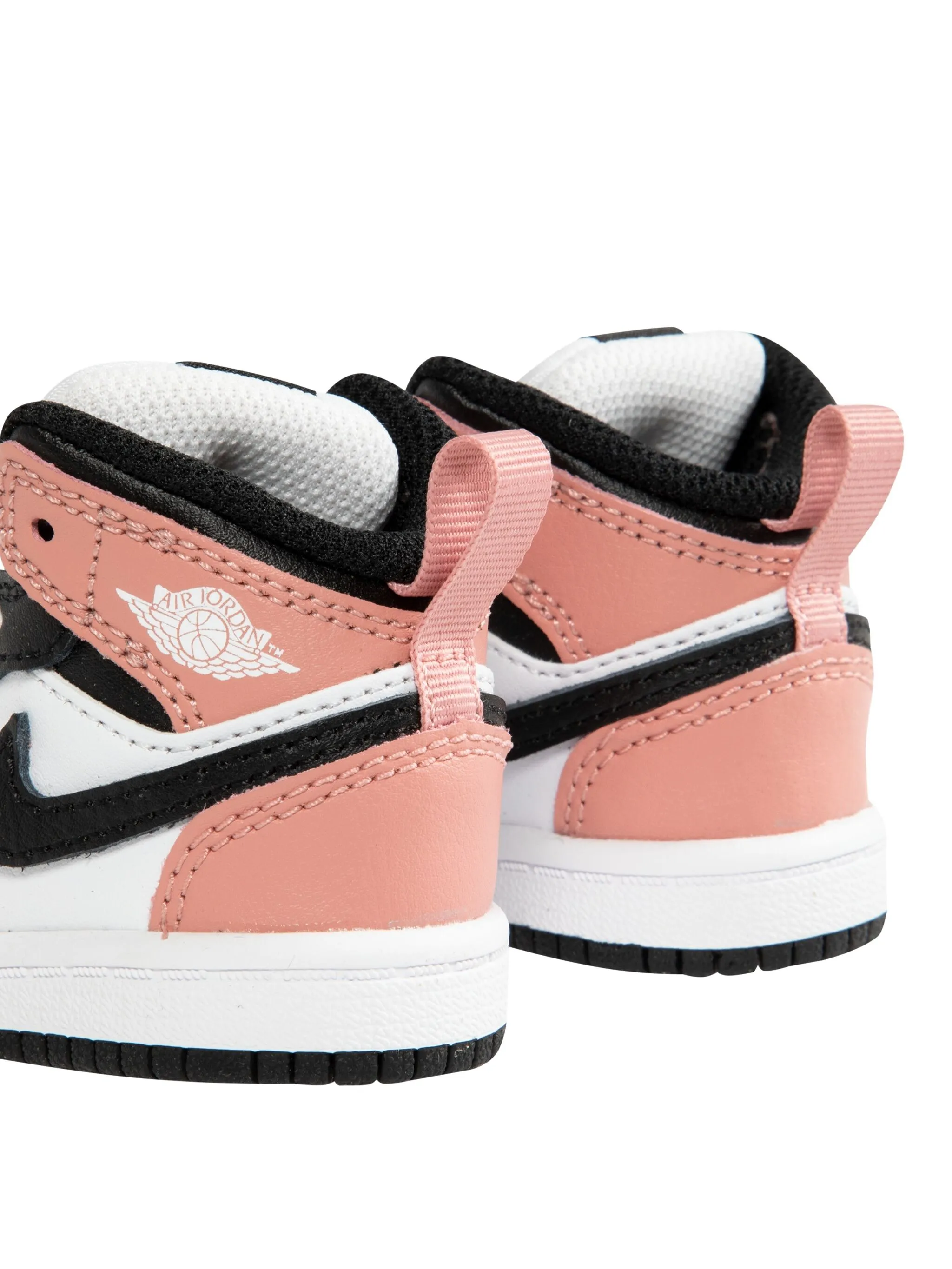 Кроссовки Jordan 1 Mid Jordan Kids, белый
Кроссовки Jordan 1 Mid Jordan Kids, белый