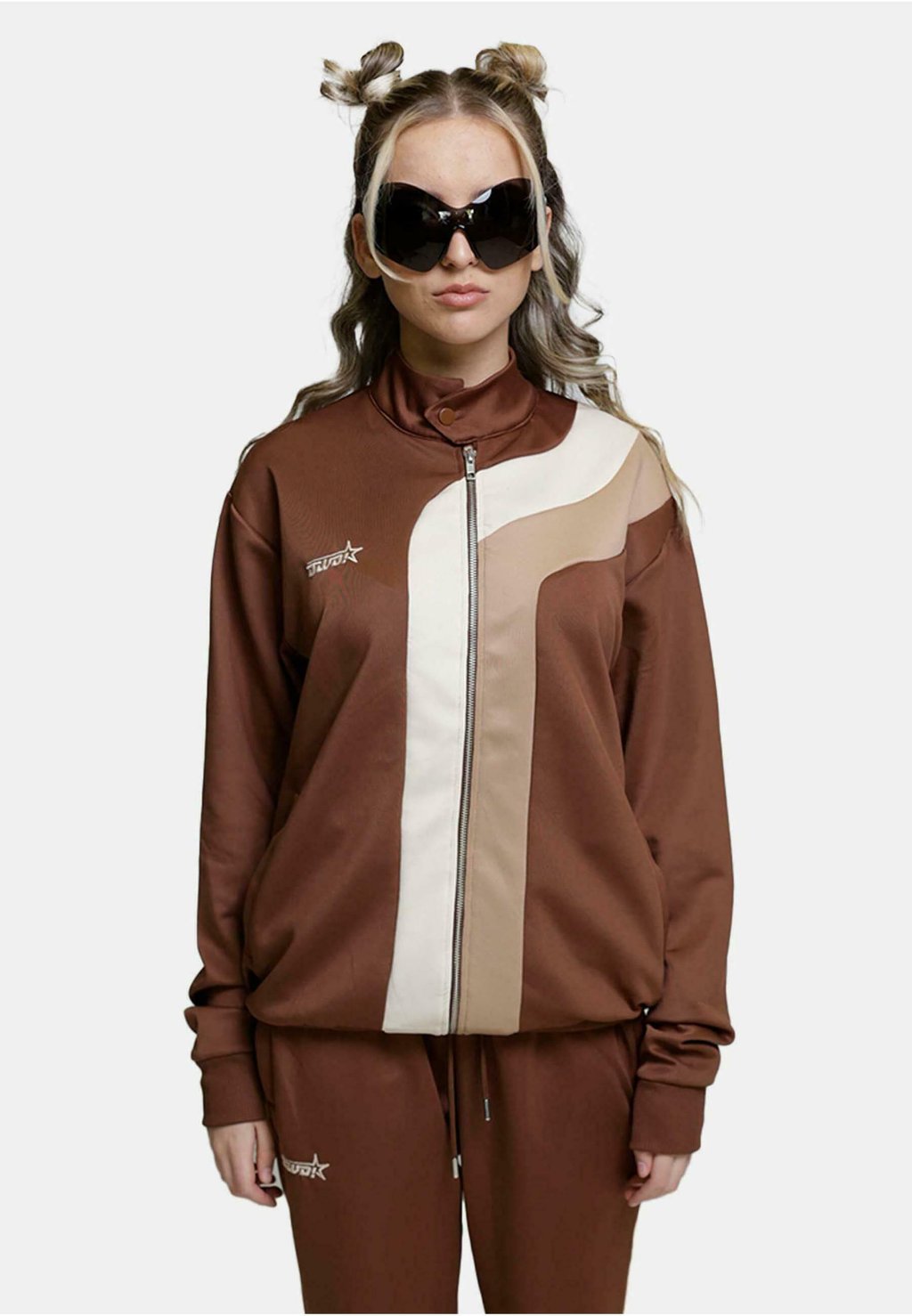 Тренировочная куртка DWD TAPIOCA DEF, коричневый
Тренировочная куртка DWD TAPIOCA DEF, коричневый