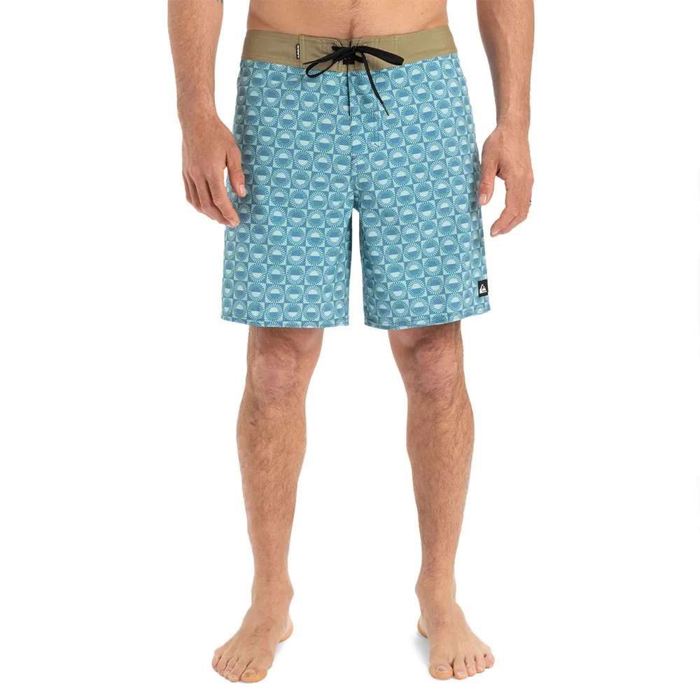 Шорты для плавания Quiksilver Surfsilk Straight Leg 18´´, синий
Шорты для плавания Quiksilver Surfsilk Straight Leg 18´´, синий