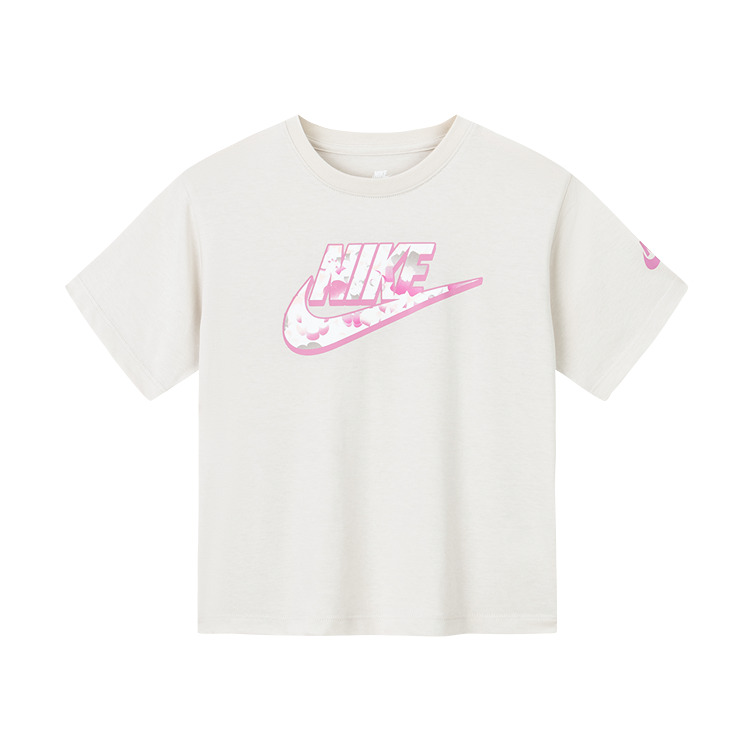 Футболка для детей 3-7 лет Nike, белый
Футболка для детей 3-7 лет Nike, белый