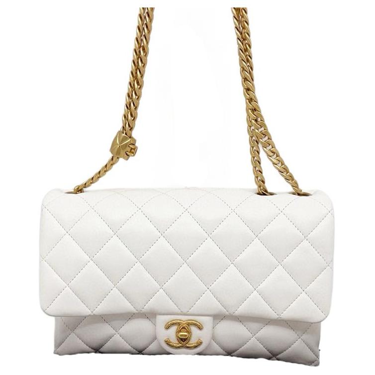 CHANEL Овчинная сумка кросс-боди унисекс белая
CHANEL Овчинная сумка кросс-боди унисекс белая