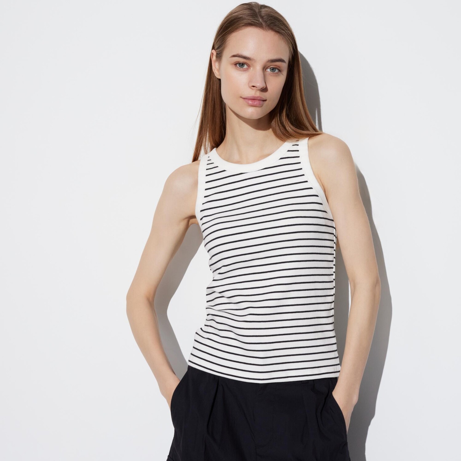 Майка-бюстгальтер Uniqlo, молочный
Майка-бюстгальтер Uniqlo, молочный