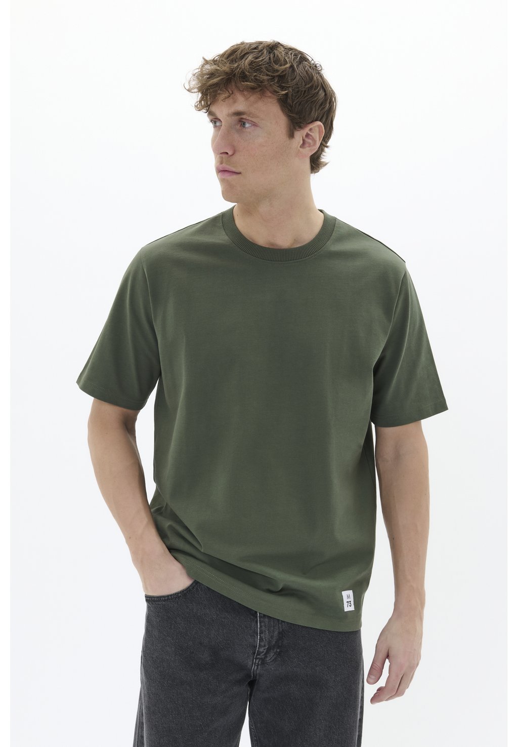 Базовая футболка HANSON Matinique, зеленый
Базовая футболка HANSON Matinique, зеленый