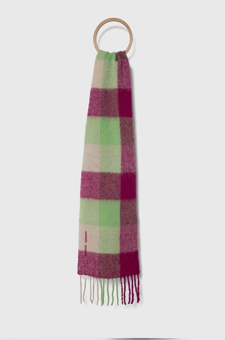 Шерстяной шарф Samsoe Samsoe, розовый
Шерстяной шарф Samsoe Samsoe, розовый