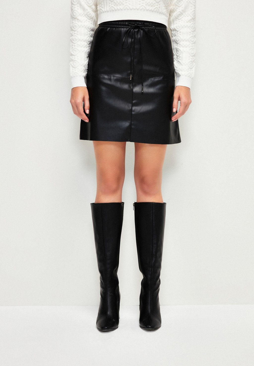 Юбка-колокол adL, черный
Юбка-колокол adL, черный