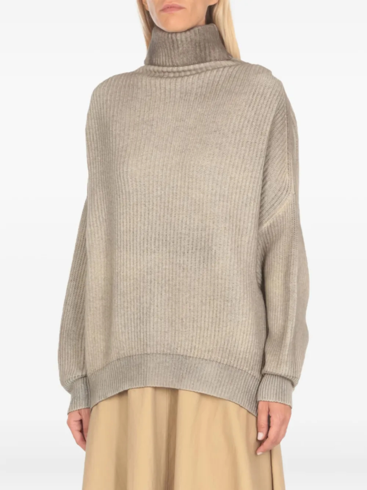 Avant Toi свитер в рубчик с высоким воротником, серый
Avant Toi свитер в рубчик с высоким воротником, серый