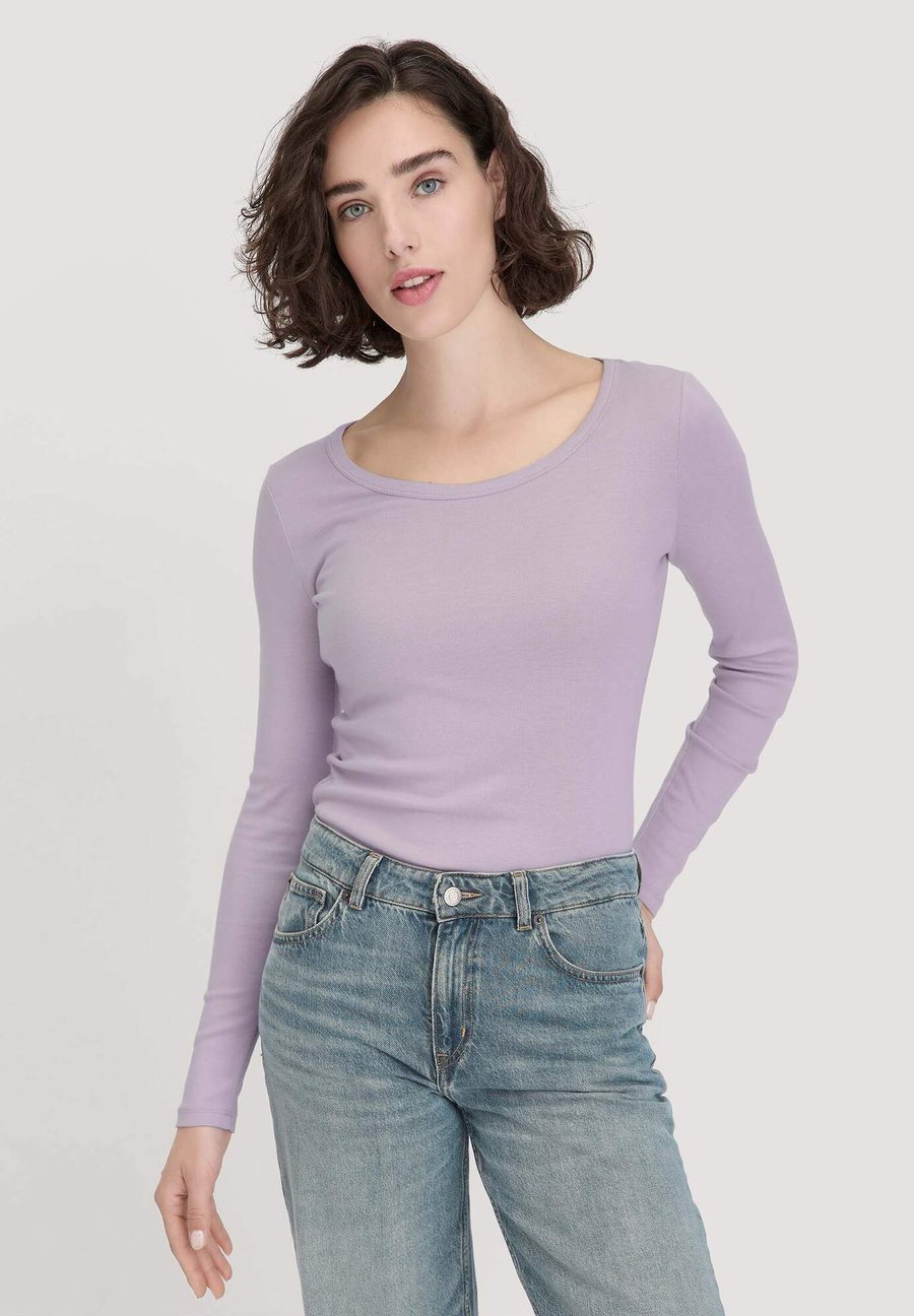 Топ Hessnatur Long sleeved top, Pastell Lavendel/Purple
Топ Hessnatur Long sleeved top, Pastell Lavendel/Purple