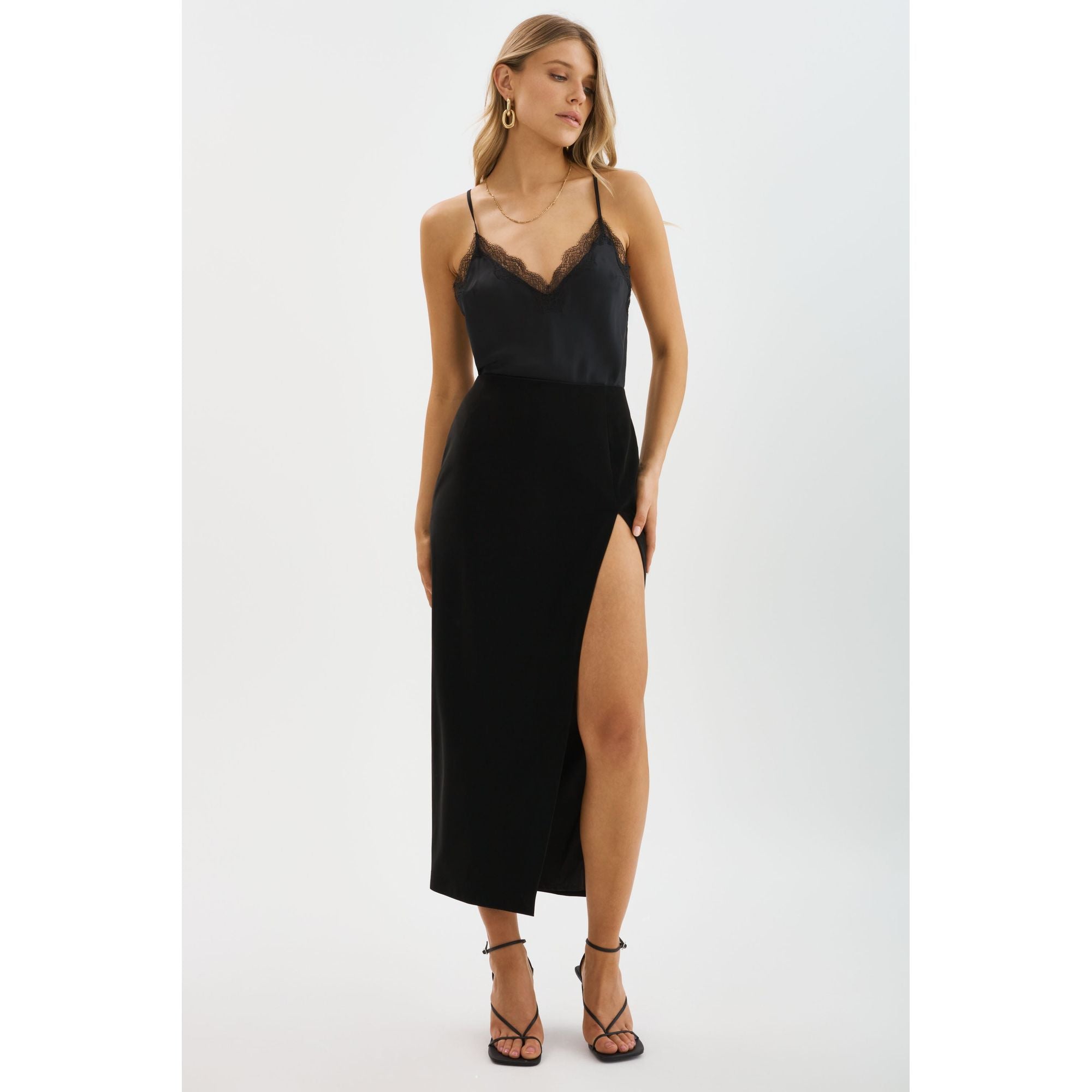 Джей | Юбка из искусственной кожи Lamarque, черный
Джей | Юбка из искусственной кожи Lamarque, черный