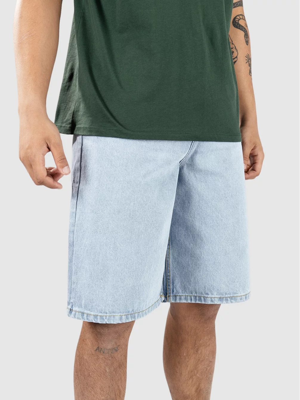 Джинсовые шорты 90-х годов Urban Classics, голубой
Джинсовые шорты 90-х годов Urban Classics, голубой