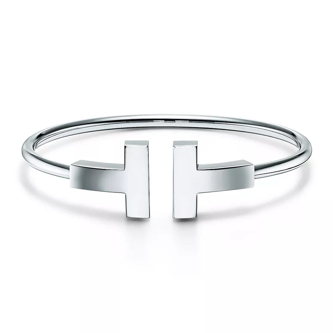 Браслет Tiffany & Co Tiffany T Wide Wire, белое золото
Браслет Tiffany & Co Tiffany T Wide Wire, белое золото