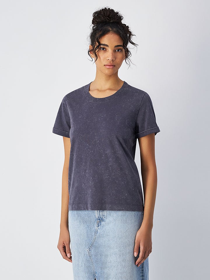 Футболка Champion, антрацит
Футболка Champion, антрацит