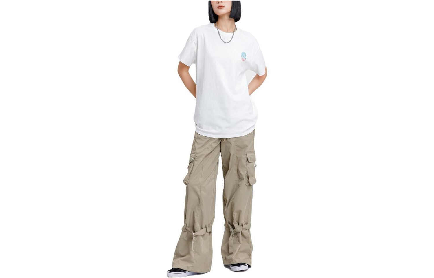 Футболка женская белая Vans
Футболка женская белая Vans