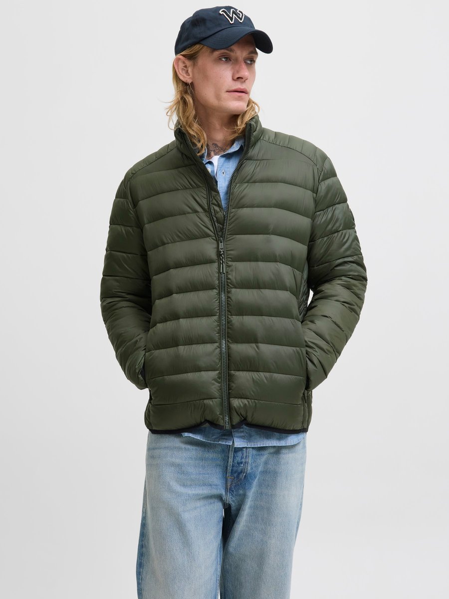 Куртка Jack & Jones JJEBRADLEY, Rosin/Dark Green
Куртка Jack & Jones JJEBRADLEY, Rosin/Dark Green