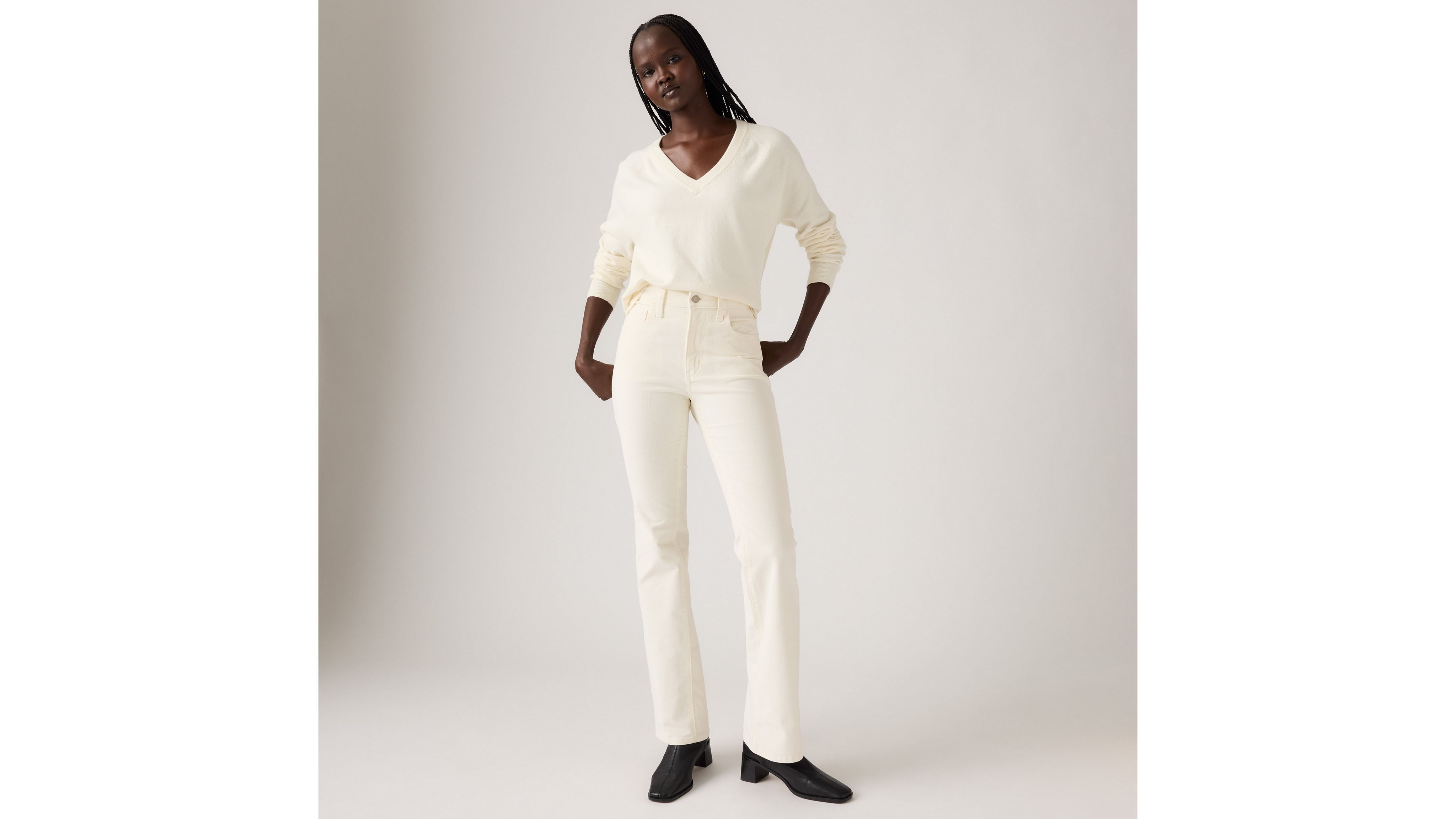 Женские джинсы Bootcut с высокой талией 725 Levi's, Egret - White
Женские джинсы Bootcut с высокой талией 725 Levi's, Egret - White