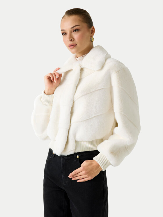 Меховое пальто regular fit 5BGL11 7375A Marciano Guess, белый
Меховое пальто regular fit 5BGL11 7375A Marciano Guess, белый