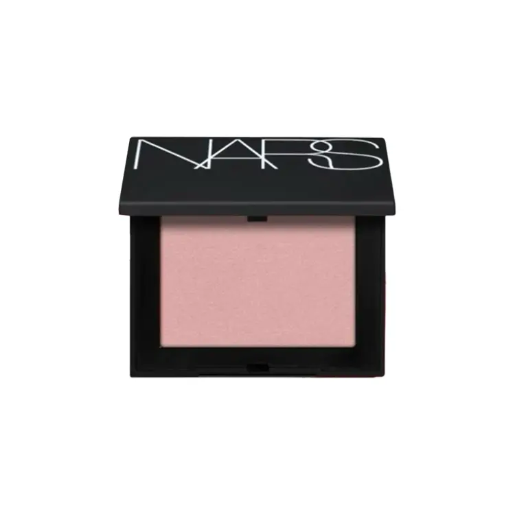 Subtle Soft Focus Enhancing Radiance Blush - легко растушевывается, осветляет тон кожи, шиммер, 4,8 г NARS, #906 loves me not
Subtle Soft Focus Enhancing Radiance Blush - легко растушевывается, осветляет тон кожи, шиммер, 4,8 г NARS, #906 loves me not