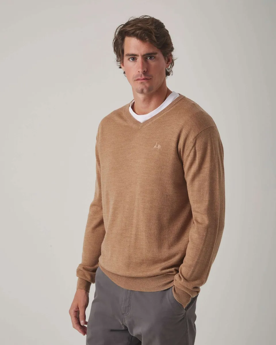 Мужской свитер с V-образным вырезом Scotta 1985, бежевый
Мужской свитер с V-образным вырезом Scotta 1985, бежевый