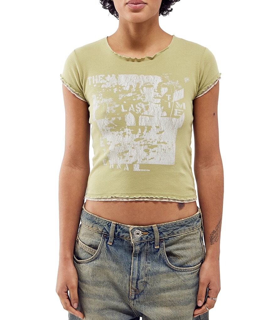 Укороченная футболка с рисунком BDG Urban Outfitters Last Time с оборками, зеленый
Укороченная футболка с рисунком BDG Urban Outfitters Last Time с оборками, зеленый