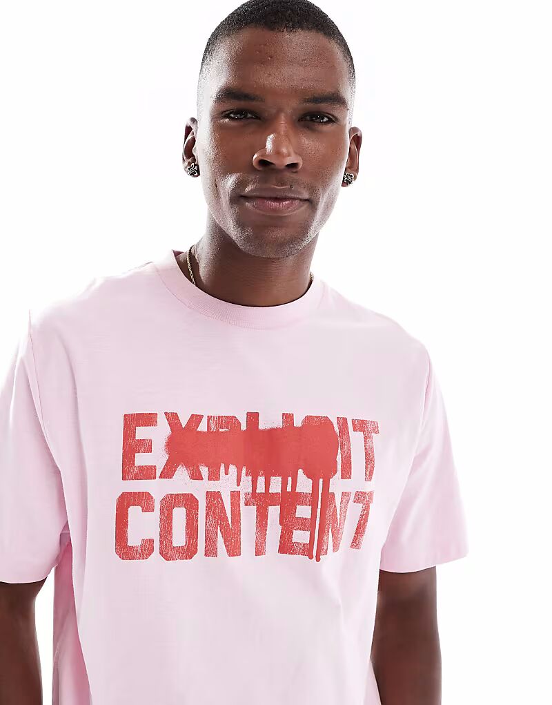 Cotton:On Укороченная футболка с графическим принтом в корсаже/откровенное содержание 
Cotton:On Укороченная футболка с графическим принтом в корсаже/откровенное содержание