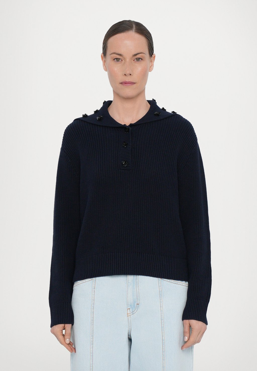 Джемпер CLARE Baum und Pferdgarten, темно-синий
Джемпер CLARE Baum und Pferdgarten, темно-синий