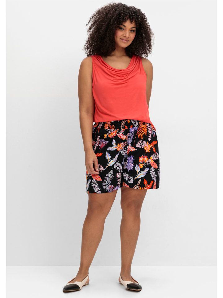 Тканевые шорты sheego
Тканевые шорты sheego