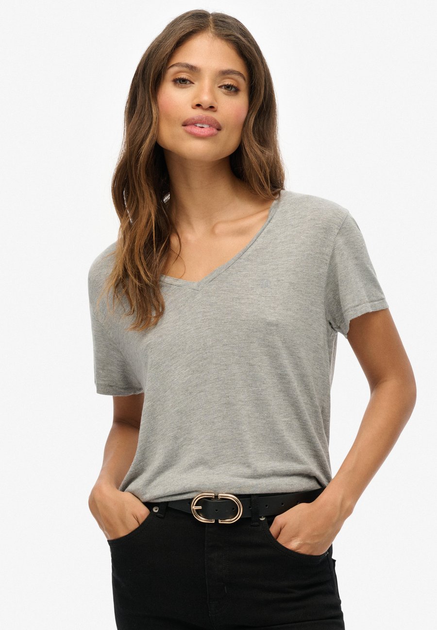 Футболка Superdry & Co Print T-shirt, Silver Metallic/Grey, Серый, Футболка Superdry & Co Print T-shirt, Silver Metallic/Grey
Футболка Superdry & Co Print T-shirt, Silver Metallic/Grey, Серый, Футболка Superdry & Co Print T-shirt, Silver Metallic/Grey