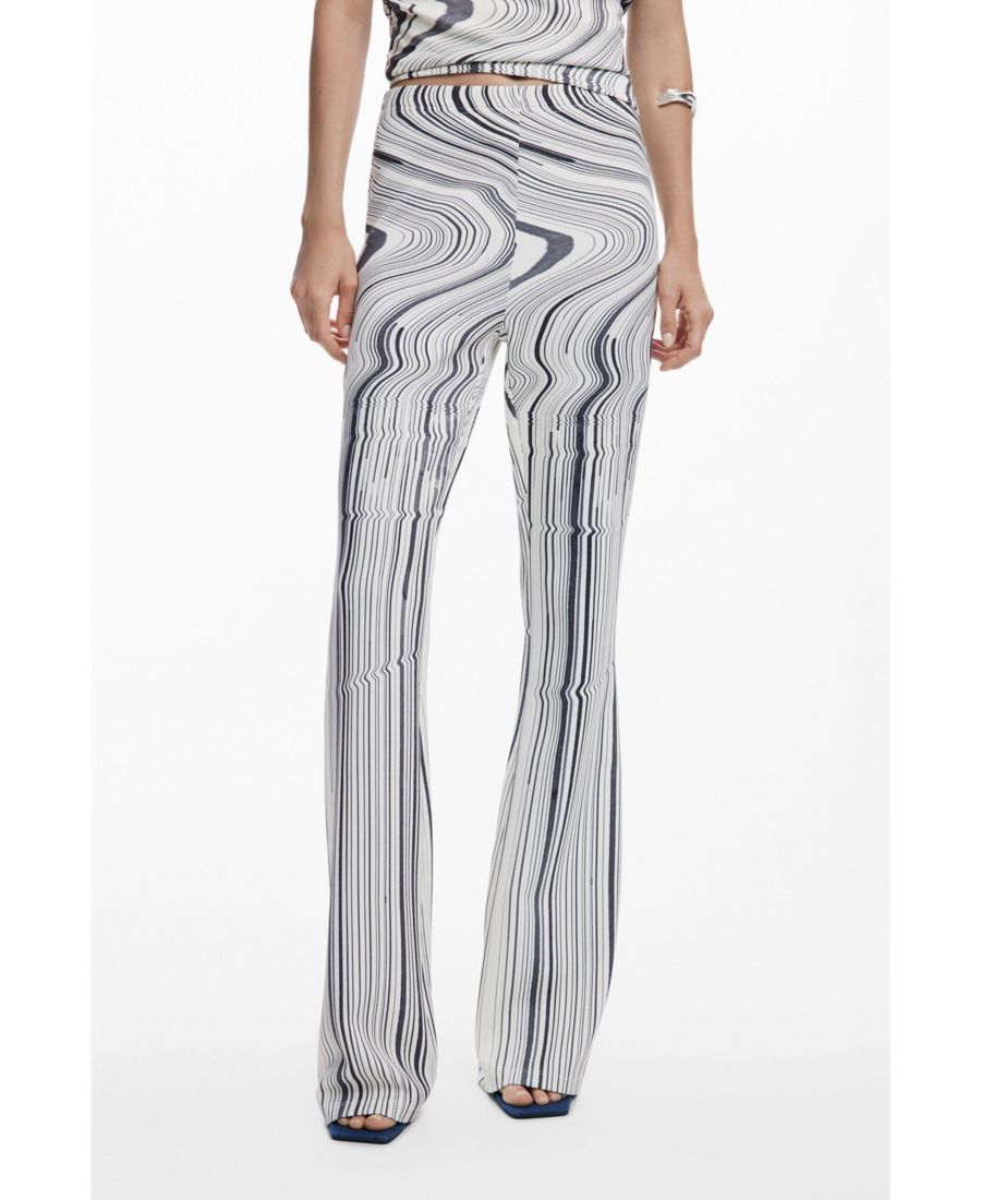 Женские эластичные брюки с искаженными полосками Desigual, White
Женские эластичные брюки с искаженными полосками Desigual, White