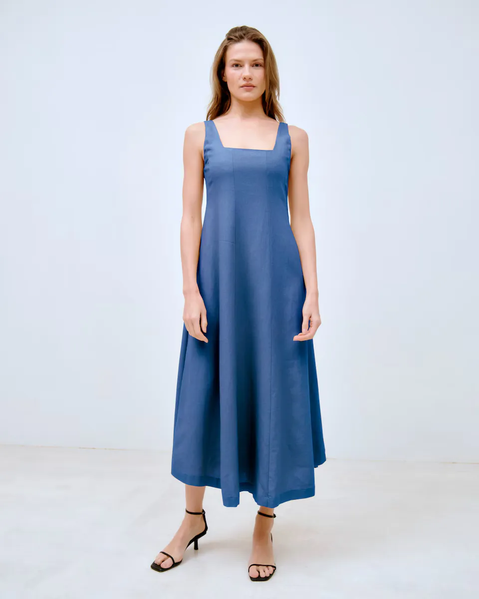 Длинное платье с квадратным вырезом Lasserre, синий
Длинное платье с квадратным вырезом Lasserre, синий