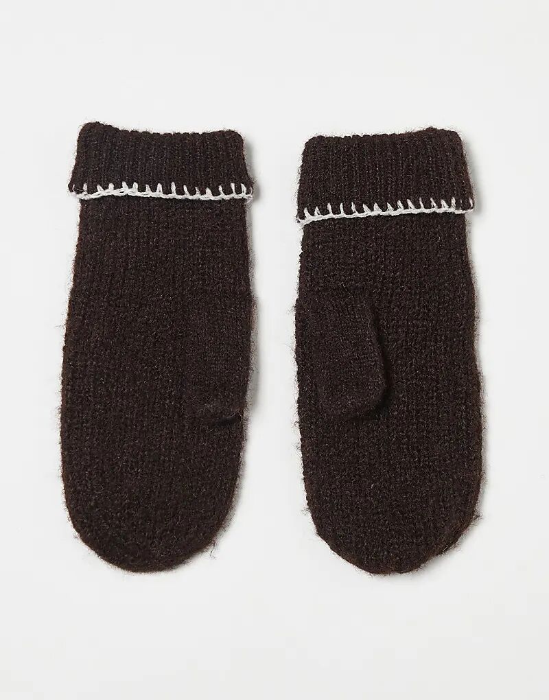 Варежки Miss Selfridge с декоративной отделкой в шоколадном цвете с кремовой отделкой
Варежки Miss Selfridge с декоративной отделкой в шоколадном цвете с кремовой отделкой