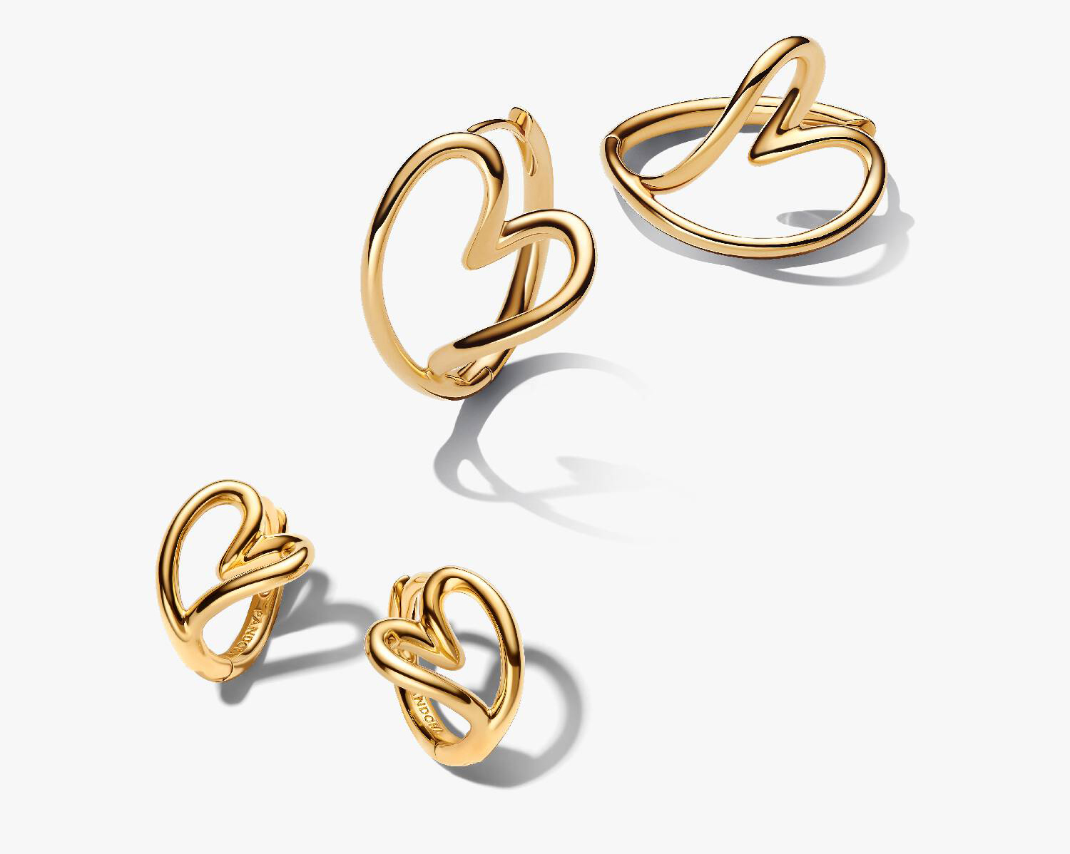 Подарочный набор Pandora Organically Shaped, золото
Подарочный набор Pandora Organically Shaped, золото