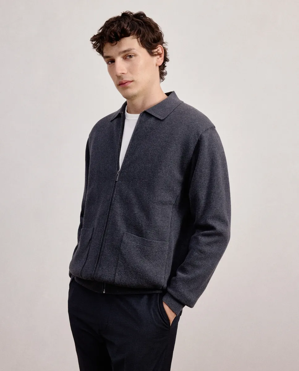 Пуховик с воротником-поло для мужчин Dustin, темно-серый
Пуховик с воротником-поло для мужчин Dustin, темно-серый